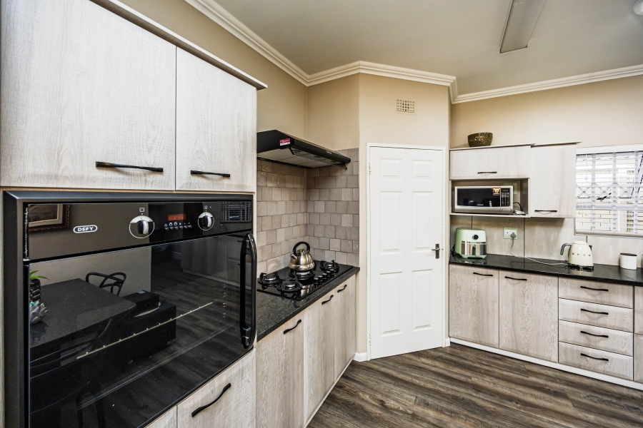 2 Bedroom Property for Sale in Beacon Bay Eastern Cape